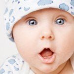 Free Baby wallpaper pack amused