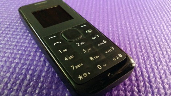 Nokia 105 Review: Đánh giá Nokia 105 Bạn đang tìm kiếm một chiếc điện thoại đơn giản mà vẫn đảm bảo tính năng cơ bản? Nokia 105 là sự lựa chọn hoàn hảo cho bạn! Xem đánh giá Nokia 105 để biết thêm về tính năng, hiệu năng và thiết kế của chiếc điện thoại này.